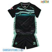 Camisa de time de futebol Real Betis Replicas 3º Equipamento Infantil 2025-26 Manga Curta (+ Calças curtas)